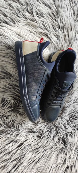 Pantofi (sneakers) bleumarin din piele