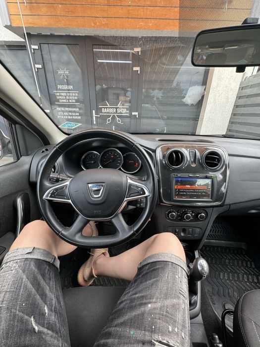 Inchiriez masina UBER/BOLT Dacia Logan
