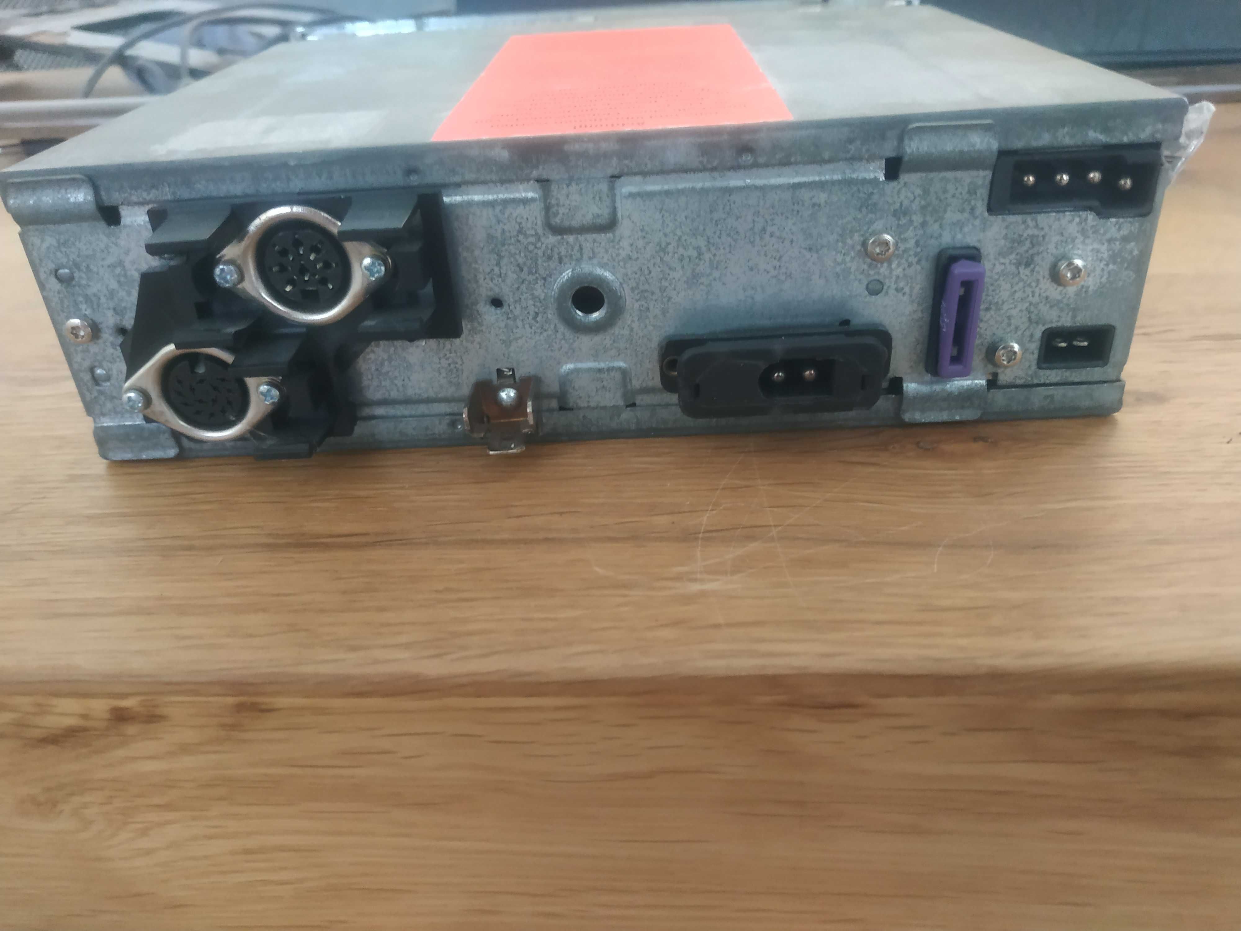 Becker Mexico CD Mercedes W124, W126, W140, BMW și alte modele