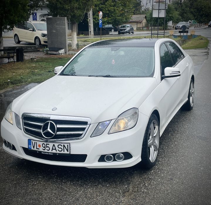 Mercedes-Benz E-Class (W212)