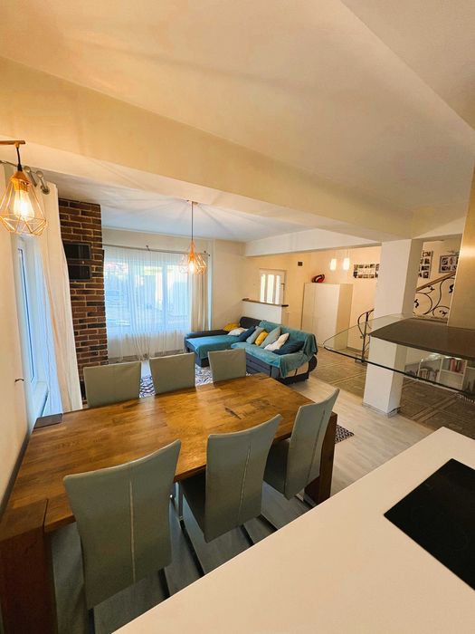 Proprietar inchiriez  duplex spatios in Floresti, zona linistita