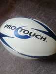 Minge fotbal si rugbi