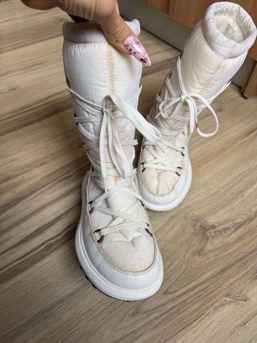 Оригинални топли апрески Helly Hansen! 38 н