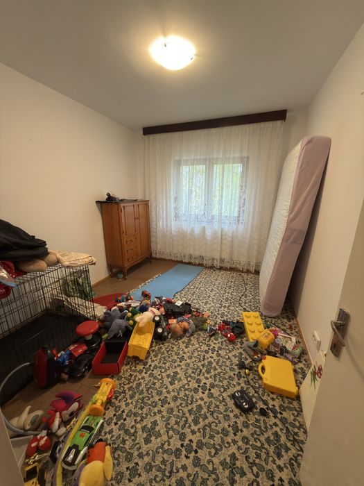 Apartament 3 camere decomandat piata centrala