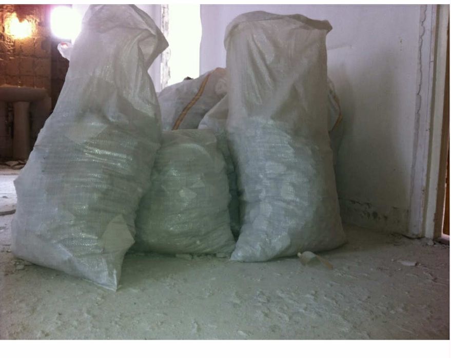 Debarasări case curți apartamente