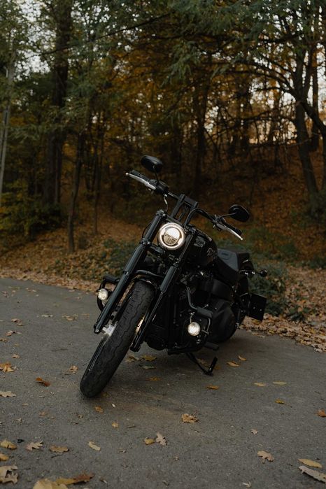 Harley-Davidson Street Bob 2020 – 9.000 kilometri – stare impecabilă