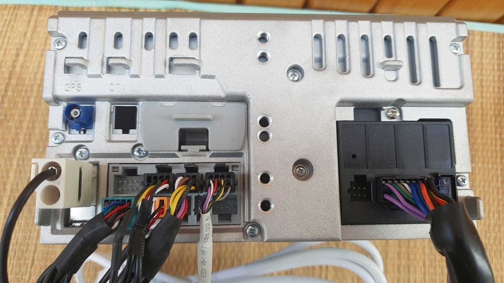 SNOOPER AVN S9000, Navigatie 2DIN profi  pentru autorulote, camioane