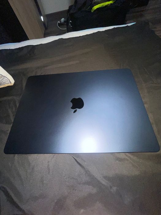MacBook Air M2 2023