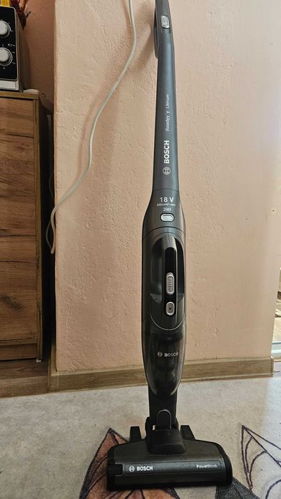 Вертикална прахосмукачка BOSH,Rowenta,Philips