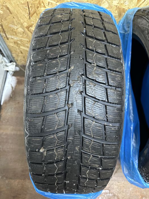 Продам Резину r21