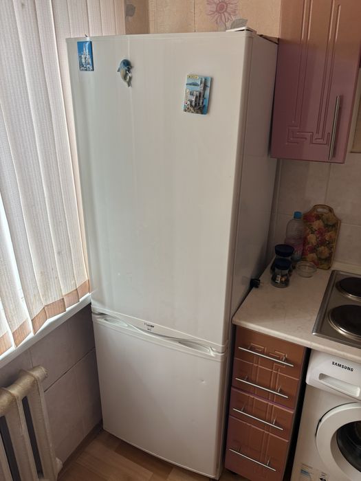 Продам холодильник б/у