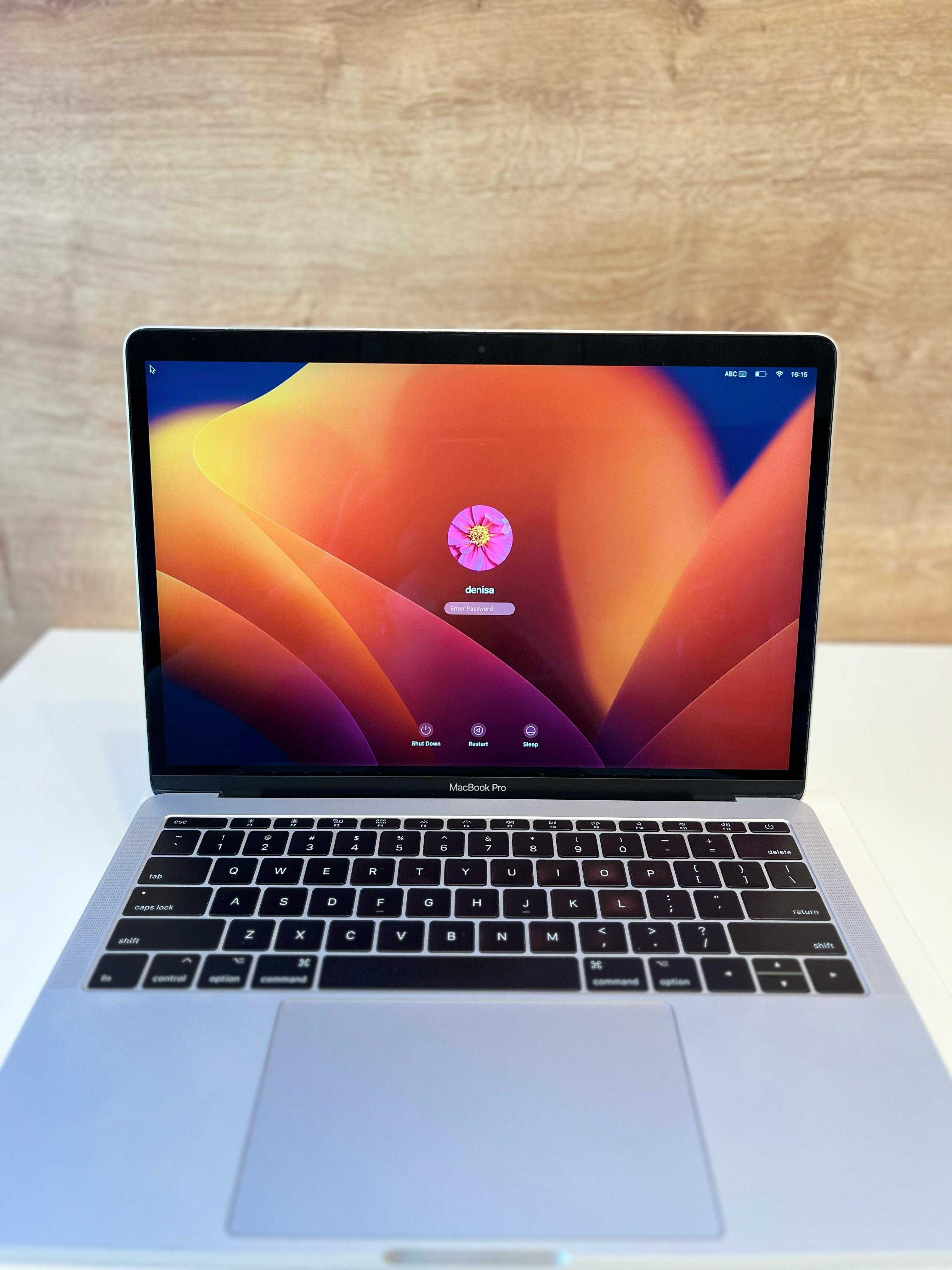 MacBook Pro (13-inch, 2017, Two Thunderbolt 3 ports), stare excelenta