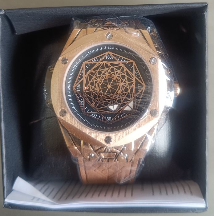 НОВ Мъжки часовник