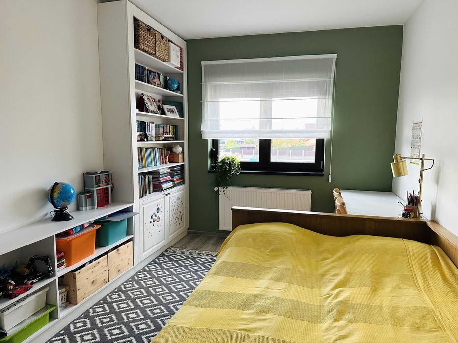 Proprietar - vand duplex complet mobilat si utilat.