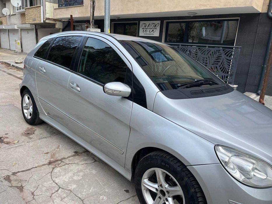 Mercedes Benz B170
