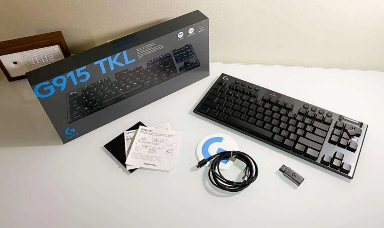 продаётся клавиатура logotech g915 из Америки