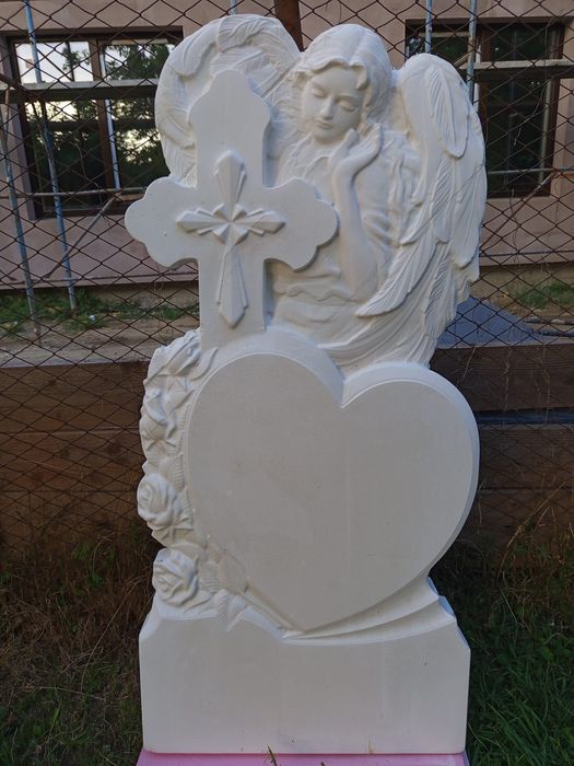 Monumente funerare din praf de marmură și mozaic - prețuri  de la 450