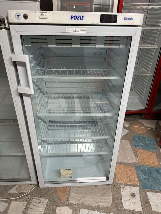 Продам холодилники в харошенм состаяние
