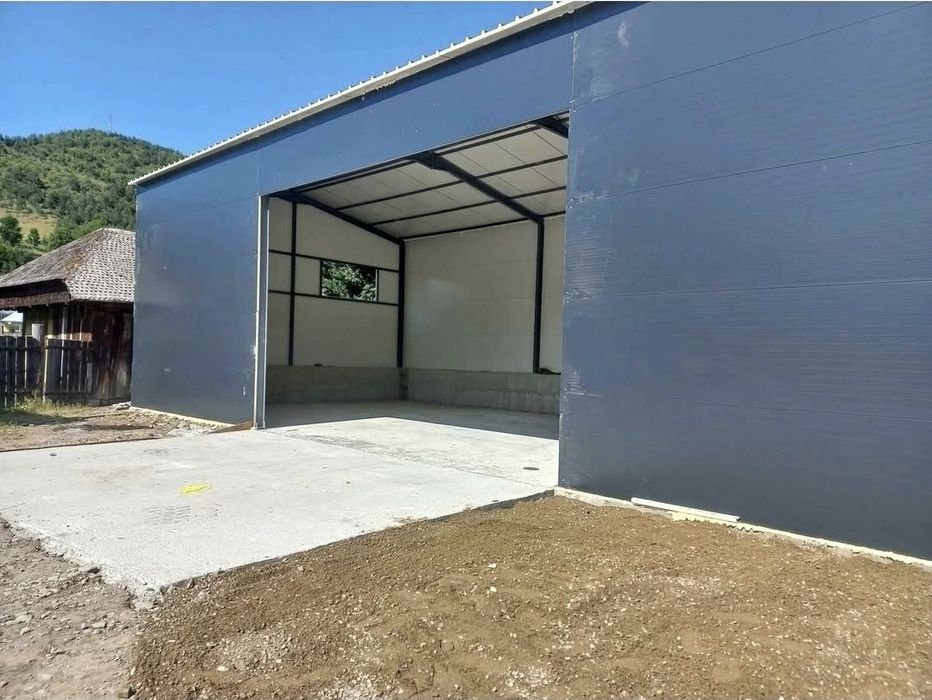 Hale metalice pentru depozitare