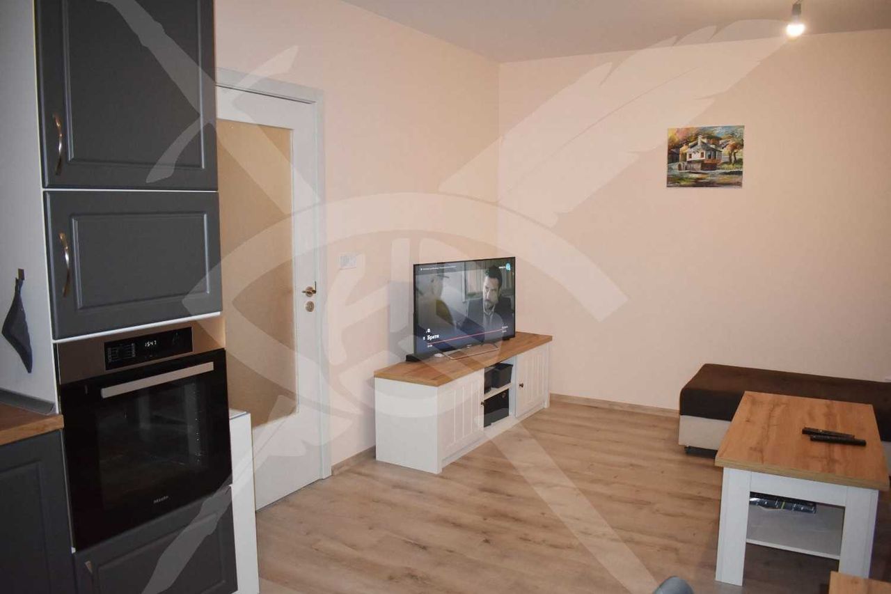 Продава се Многостаен апартамент в София, Надежда 2 - 120 кв.м за 2075 €/кв.м - Снимка #9