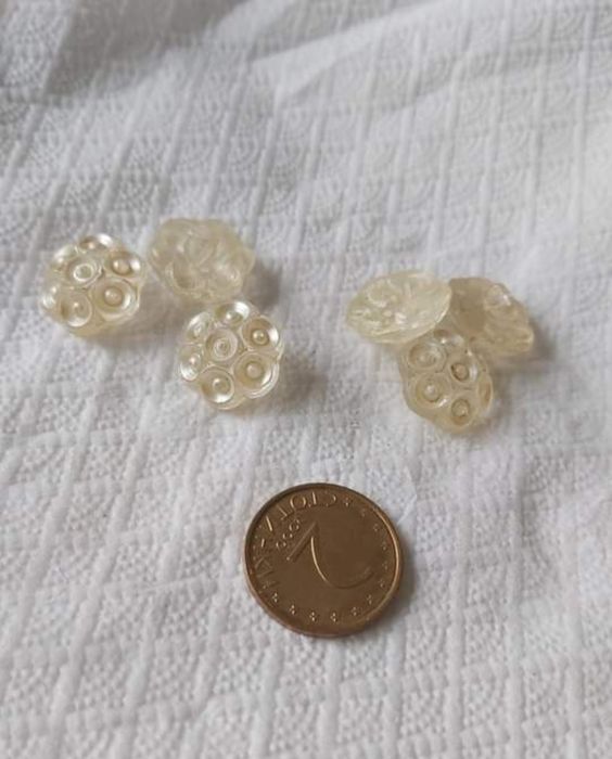 антикварни стъклени копчета  френски