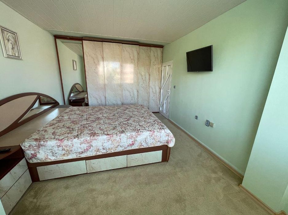 Дава се под наем Четиристаен апартамент в Варна, Чайка - 130 кв.м за 900 € - Снимка #4