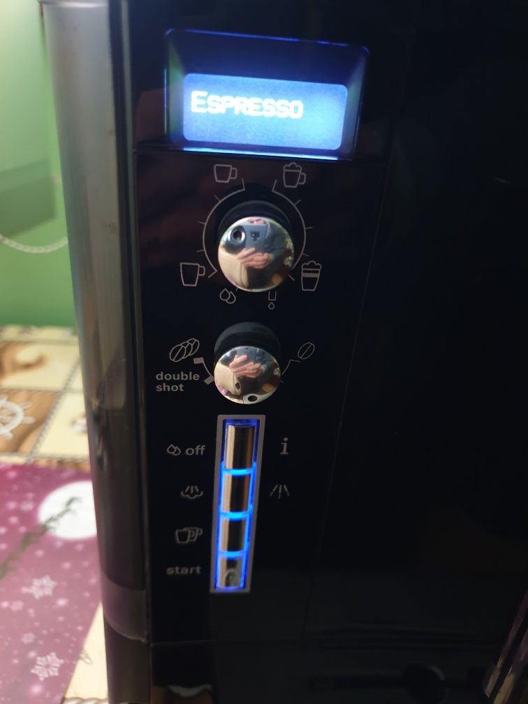 Aparat de cafea SIEMENS EQ5 extraklasse