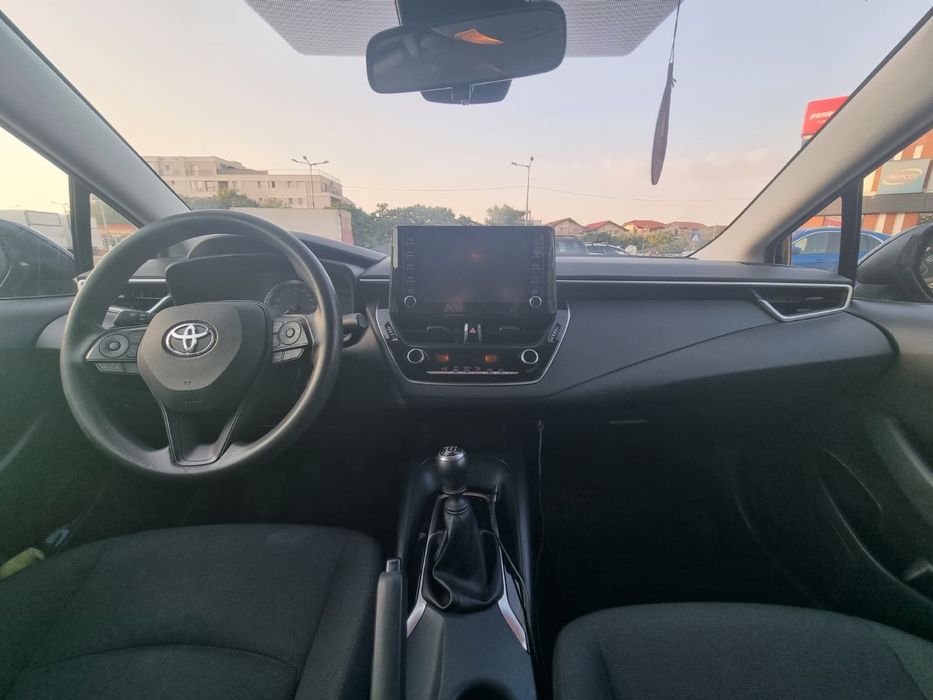 Toyota Corolla Sedan 2022 benzina+GPL primul proprietar