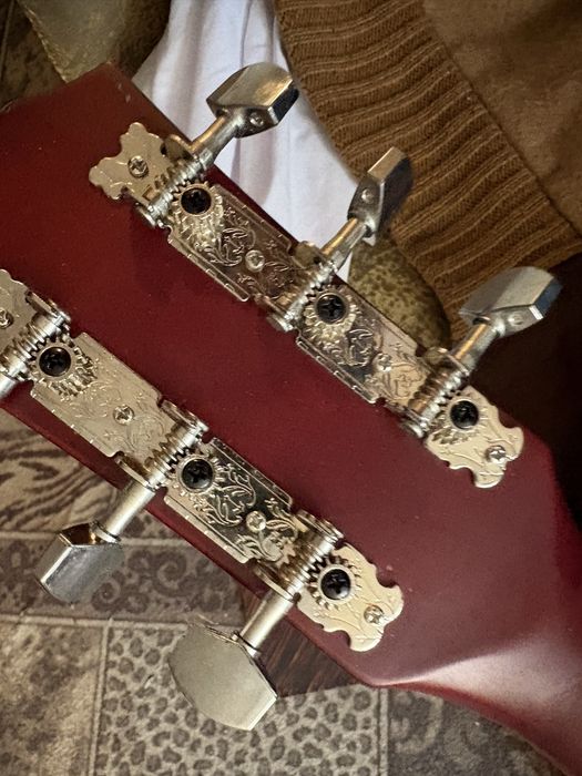 Гитара ,,,не дорого