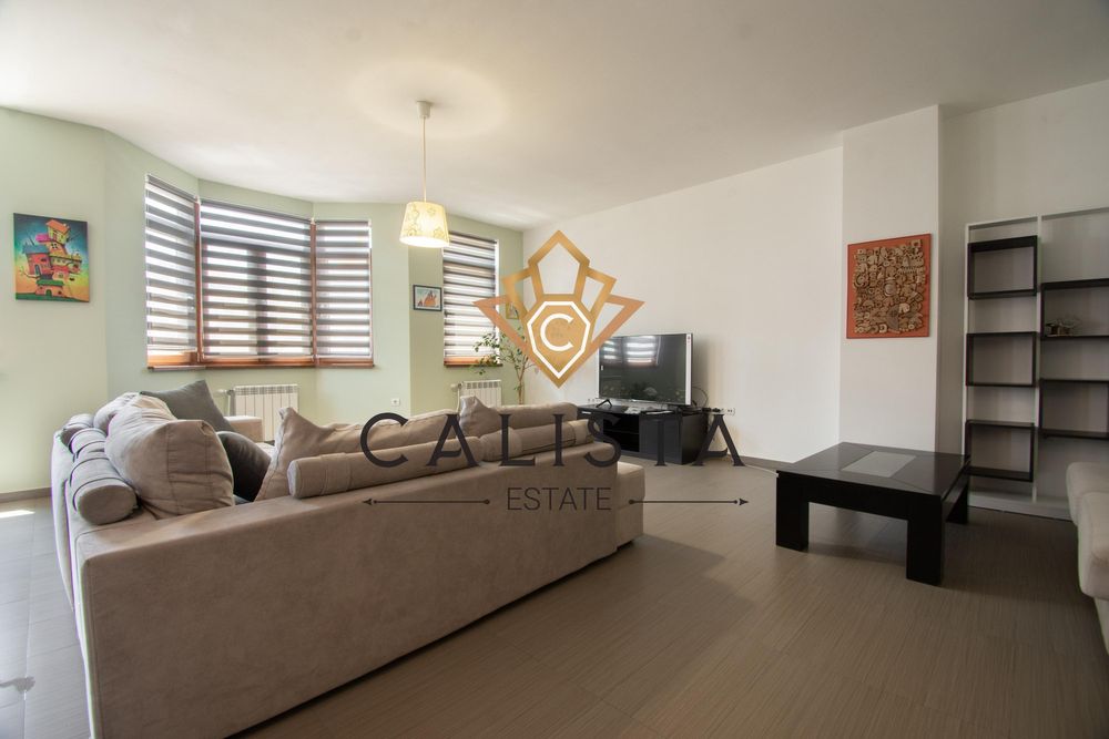 Тристаен апартамент под наем в центъра на София, 2157265