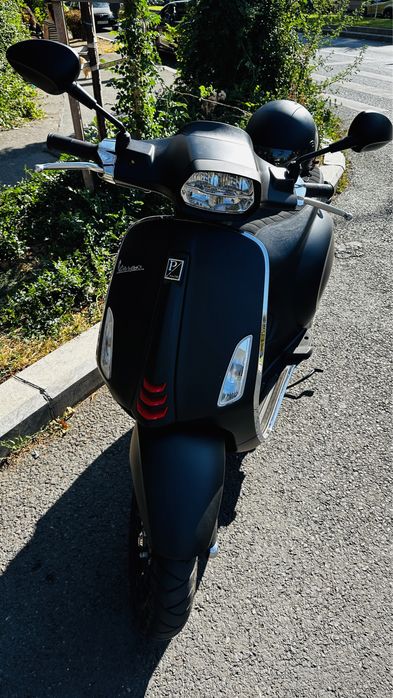 Vespa Sprint S 70cc Negru Mat - Scuter