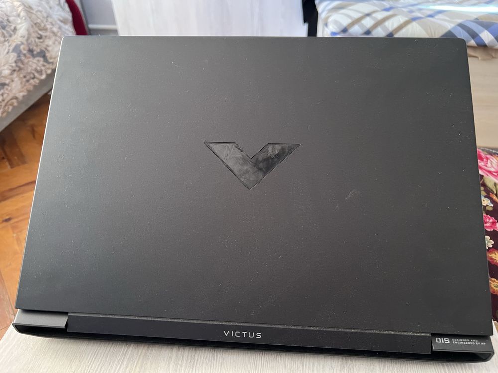 Hp victus 1 qol ishlatlgan hama joyga 100% garantya berladi yangi
