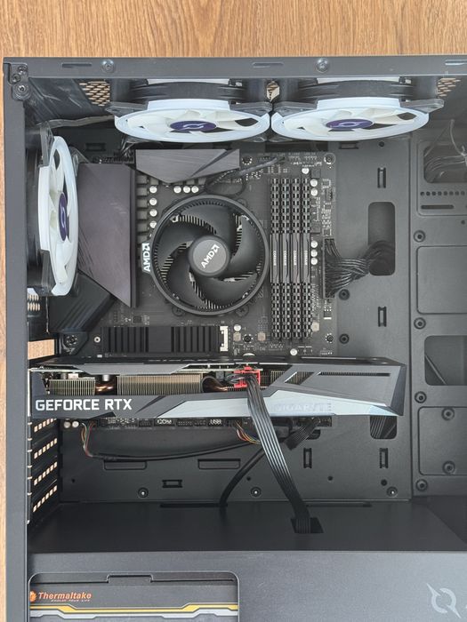 Kit placa de baza GIGABYTE B550M AORUS PRO + Ryzen 5 3600 + 32 gb ram