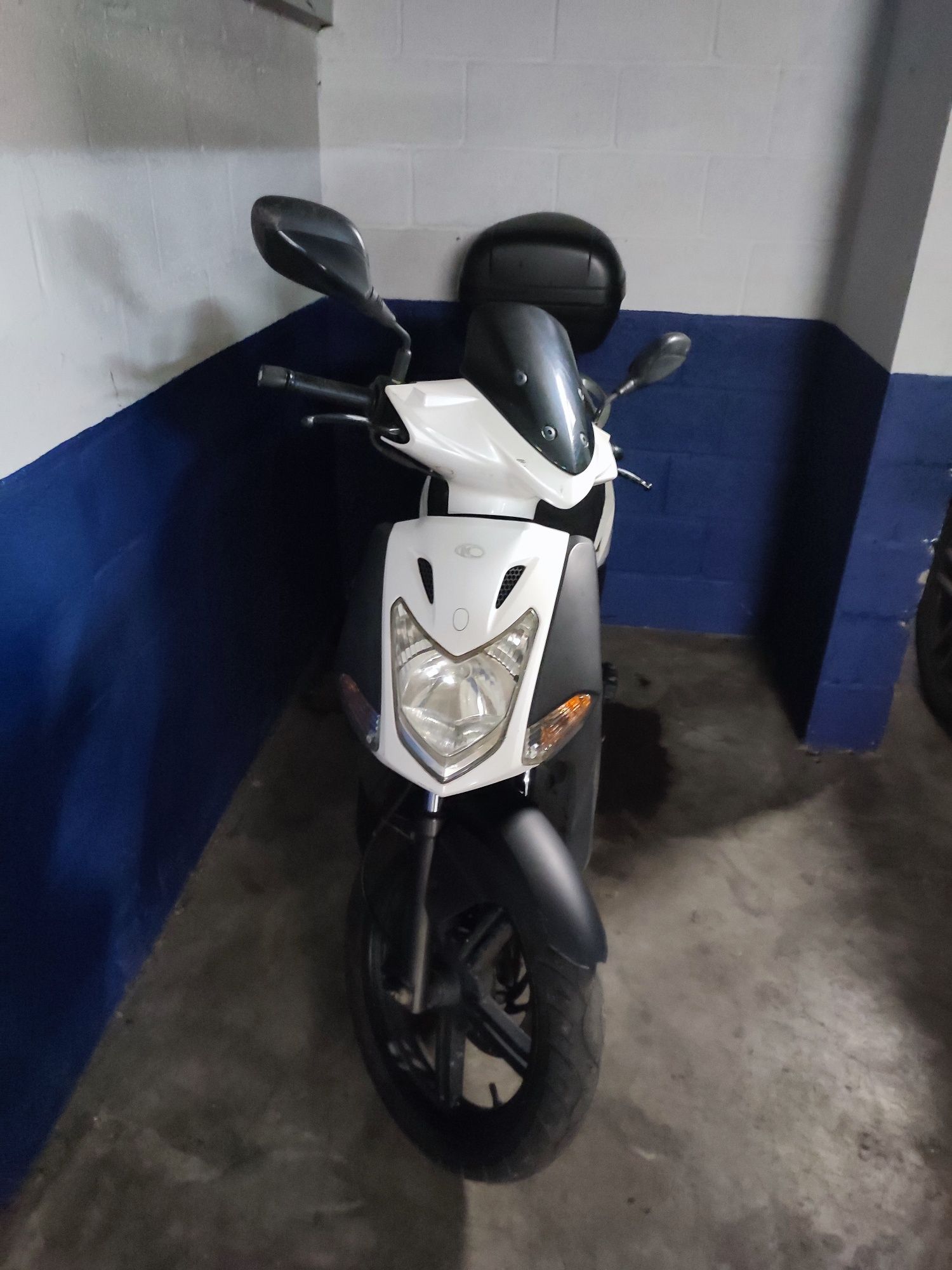 Scuter Kymco Agility City 50 + top case, adus din Belgia