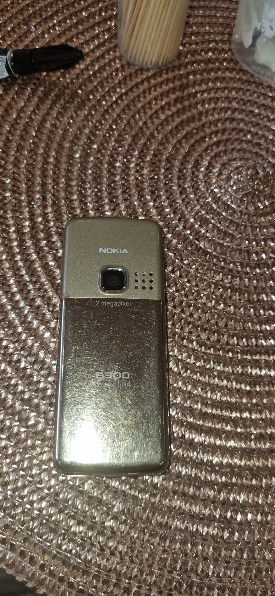 Nokia 6300 gold sirocco