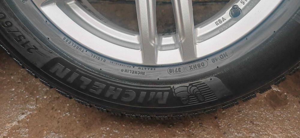 Jante/Roti Iarna Dezent 5x112 R16 + cauciucuri Michelin Alpin 6