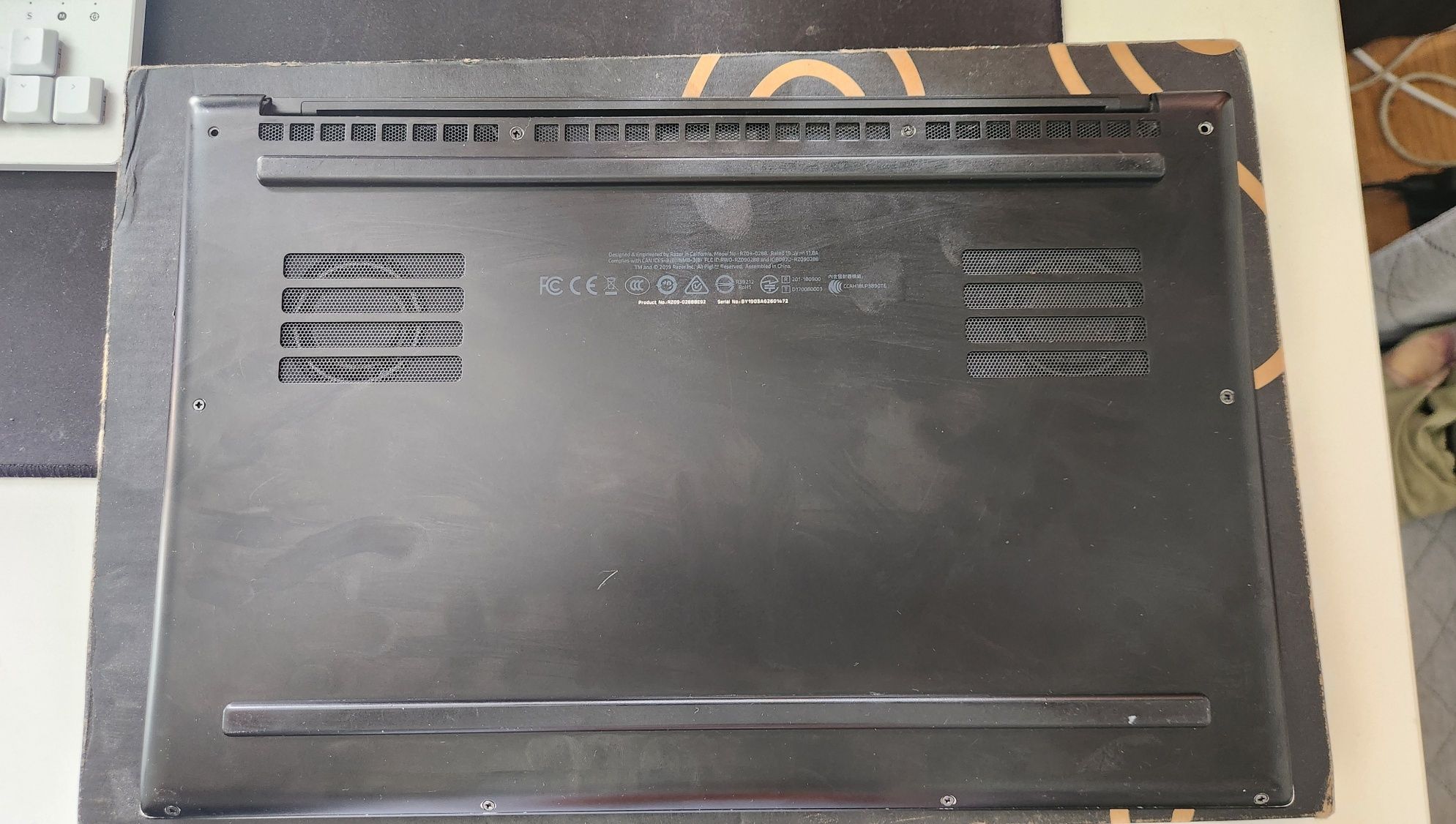 Геймърски Лаптоп Razer Blade 15 Advanced RTX 2080 Max-Q Design