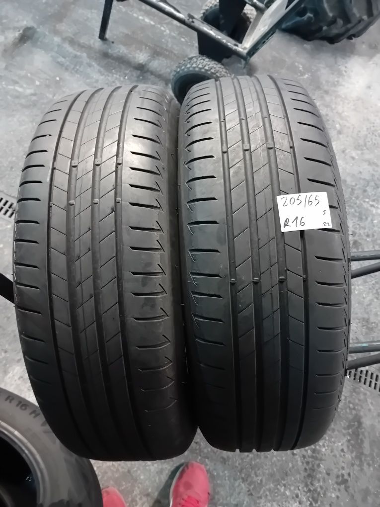 Bridgestone 205 65 r16 vara