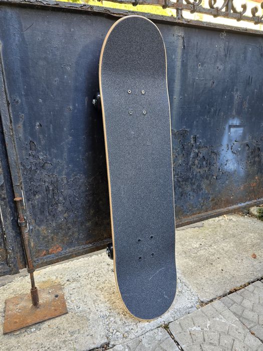 Vând skateboard lidl