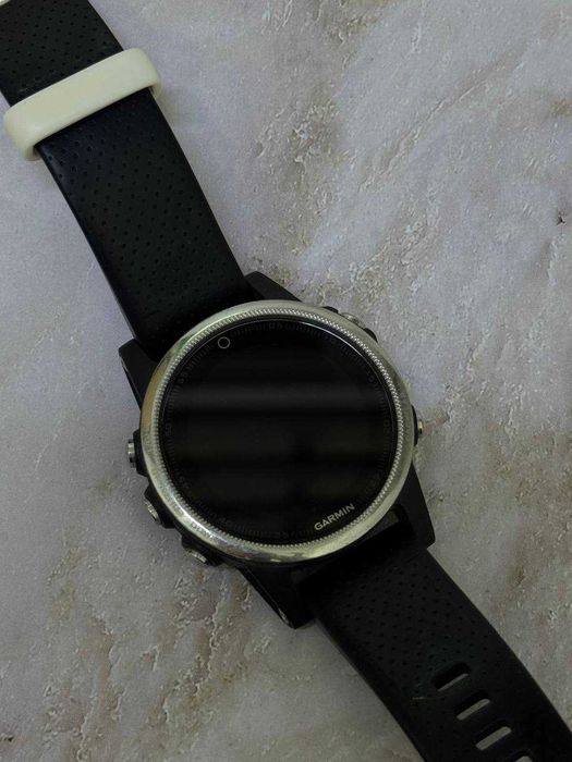 Garmin Fenix 5S г.Караганда ул.Затаевича 77/3 лот 736728