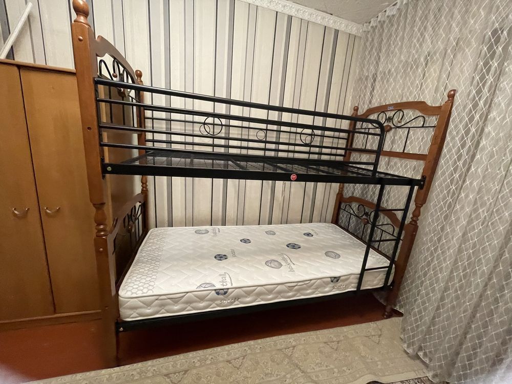 Продам Кровать двухъярусную/односпальную