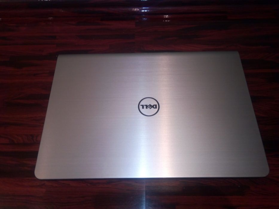 Dell Intel i5-4210U-2.40Ghz-ram 8gb-ssd 240gb-Amd Radeon R7 M265-15,6”