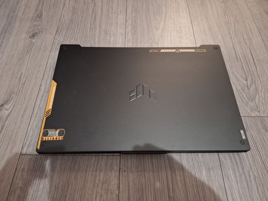 Laptop ASUS TUF F17