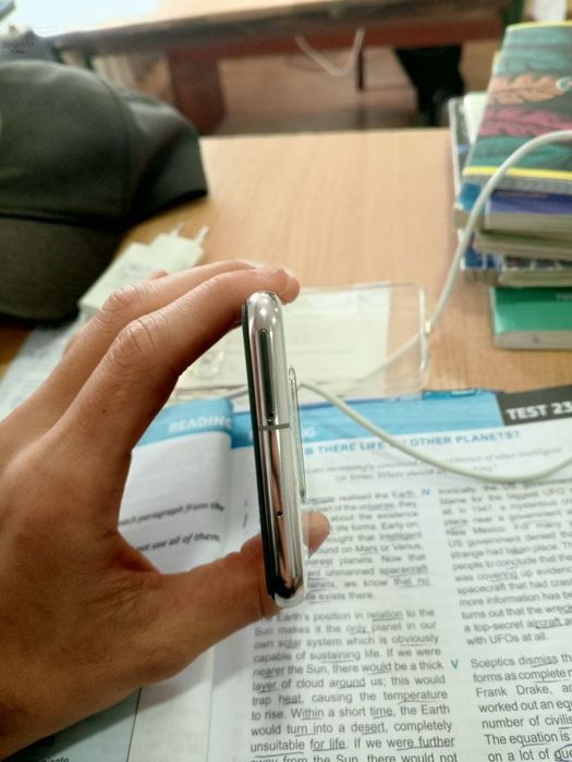 Galaxy s10e kafolati bilan