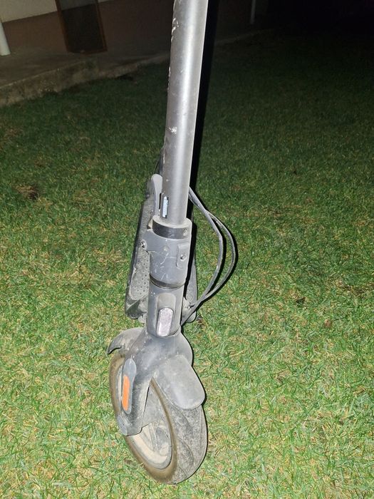 Trotineta electrica ninebot kickscooter f2