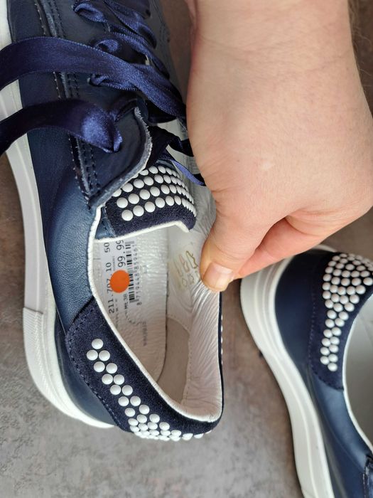 дамски кецове,спортни обувки на платформа,номер38 Нови!кожени