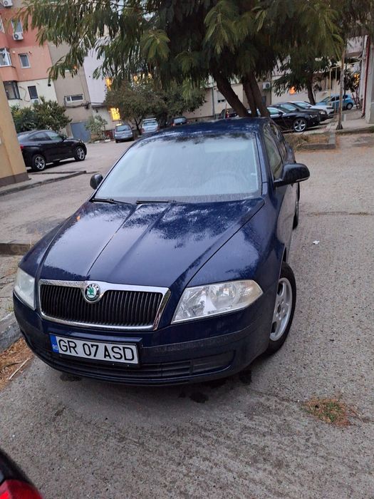 Vând skoda octavia  2 1.4