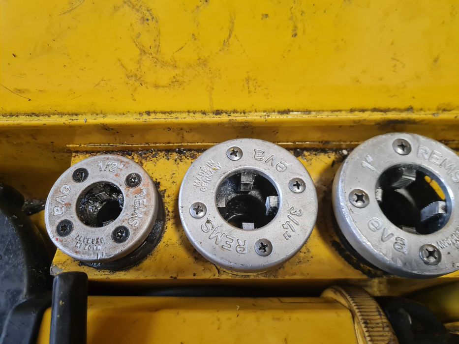 Rems Amigo 2 Машина за рязане на резби, матрица за рязане на резби