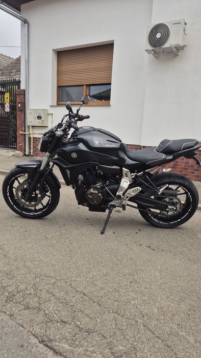 Yamaha mt07 ABS black