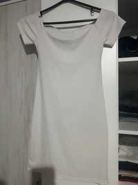Платье белое xs размер 40
